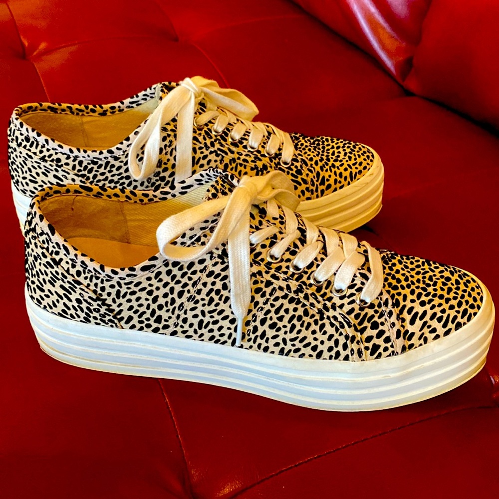 Gianni Bini platform sneakers